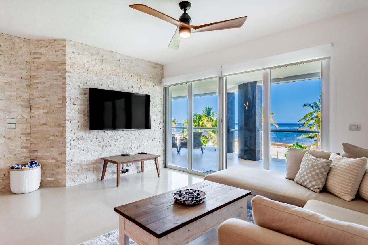 Gorgeous Ocean Front Casa Shell *