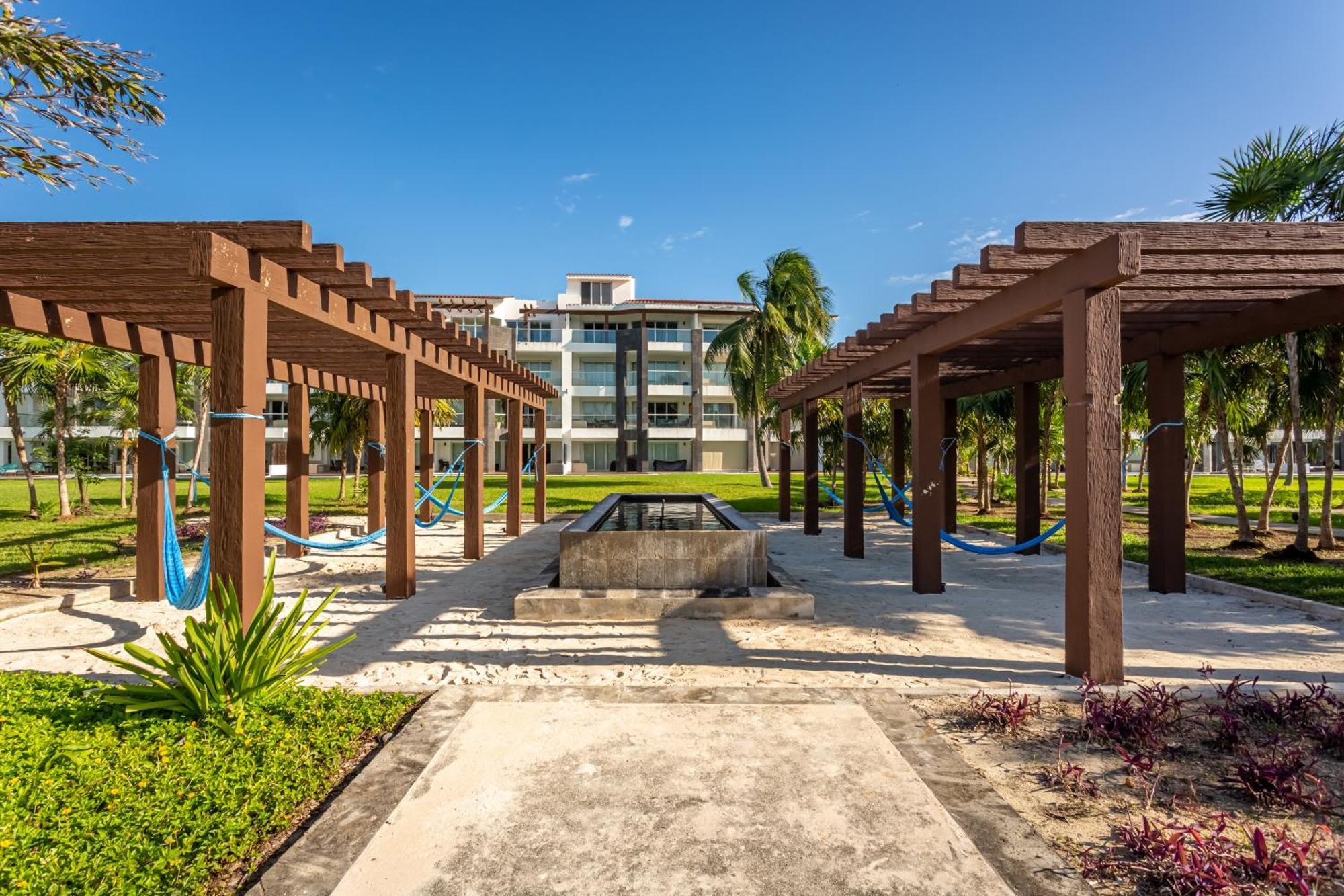 Gorgeous Ocean Front Casa Shell Apartamento Playa del Carmen