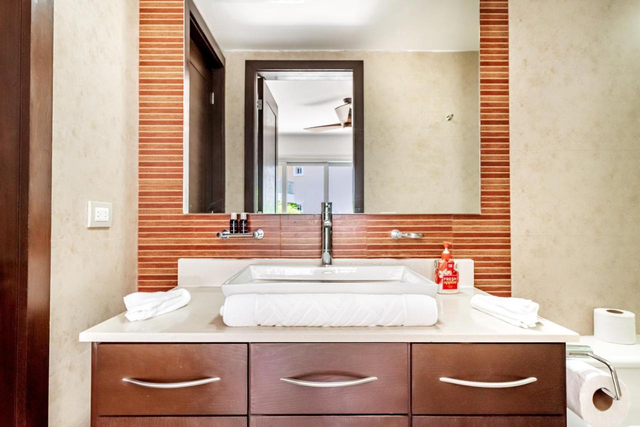 Gorgeous Ocean Front Casa Shell Apartment Playa del Carmen